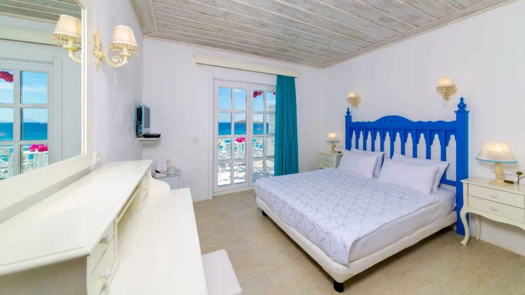 Otel Mavi Beyaz Palamutbükü - Verandalı Double Full Deniz Manzaralı Oda
